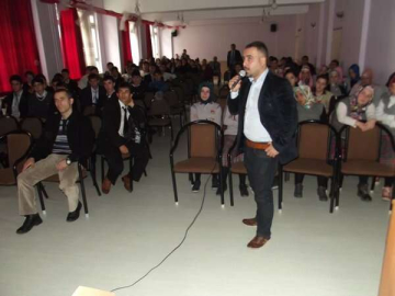 KOM Doğankent’te Konferans Verdi