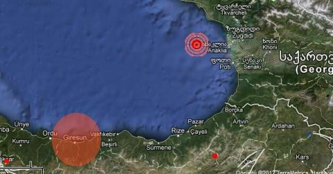 Karadeniz Bu Gece Defalarca Sallandı.