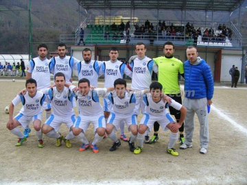 1977 Ballıcaspor Rövanşı Aldı
