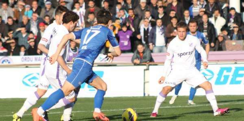 

Orduspor: 3 K.Karabükspor: 2

