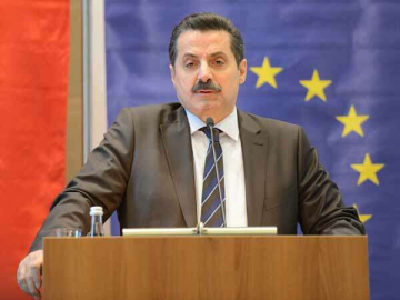 

Bakan Çelik'ten 'asgari ücret' açıklaması

