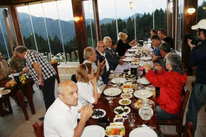 Yerel Basın Mensuplarına İftar 
