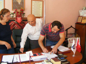 Halısaha Doğankentspor’a Verildi.