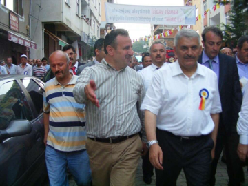 Sönmez Adaylığını Açıkladı