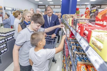 İzmir’in sosyal belediyecilik modeli Türkiye’ye örnek oldu