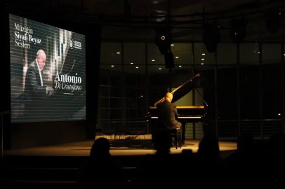 Dünyaca ünlü piyanist Antonio Di Cristofano Bursa’yı büyüledi