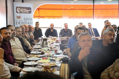 Kocaeli Büyükşehir’den Yeşilova esnafıyla proje istişaresi